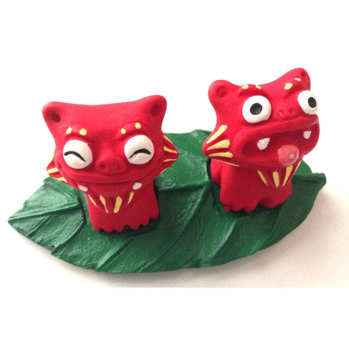 シーサー置物 可愛いシーサー リーフシーサー プチシーサー 赤 黒 紫