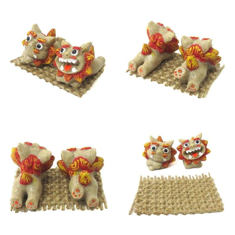 シーサー置物 ポリ置物 仲良しシーサー 寝そべり 砂赤 : okinawa