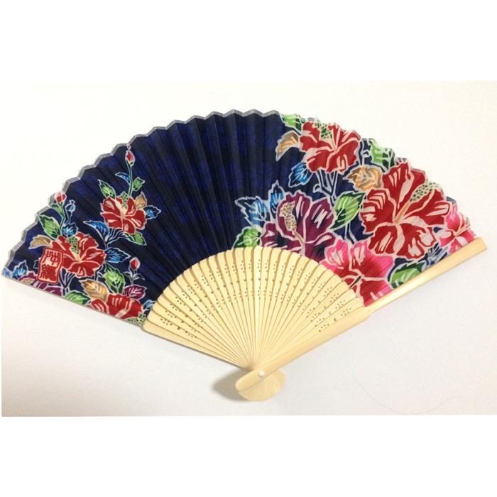 沖縄 扇子 ハイビスカス 紅型松竹梅 扇（おうぎ）シルク扇子 新作 全国