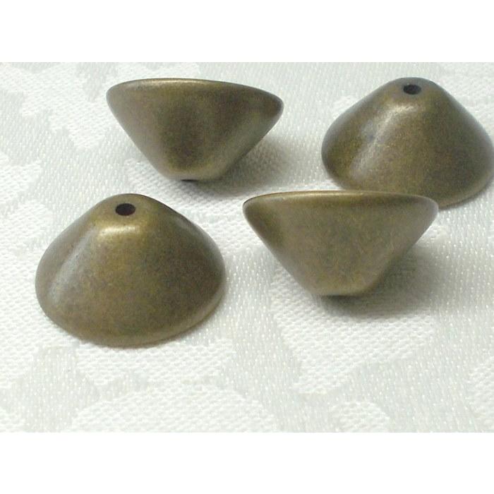 バンズビーズ 真鍮古美 三角 ８Ｘ１６ＭＭ (４ヶ） |  | 01