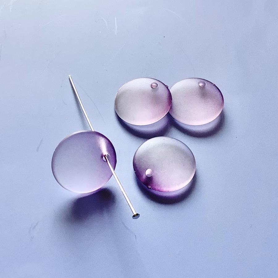 フロスト ハーフカラー 18MM レンティル (４ヶ) ビーズ ビーズアンドパーツ 鈴丸ビーズ 鈴 アクリルビーズ ビーズパーツ フラットビーズ |  | 10