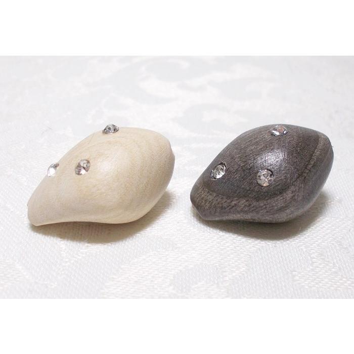 ガラスダイヤ入りウッドビーズ３（1ケ）１７Ｘ２４ＭＭ |  | 04