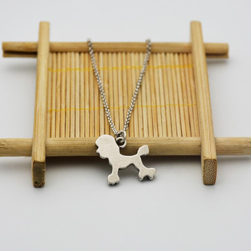 犬型・犬柄のネックレス シンプル シルバー 輸入雑貨 アクセサリー 犬