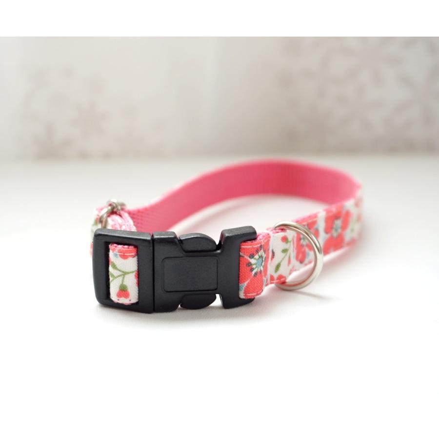 犬用首輪 ハーネス ピンクレトロフラワー １０mm １５mm ２０mm オーダーメイド品 子犬 小型犬 中型犬 花柄 かわいい 春 Pinkretro C Beans Factory Yahoo 店 通販 Yahoo ショッピング