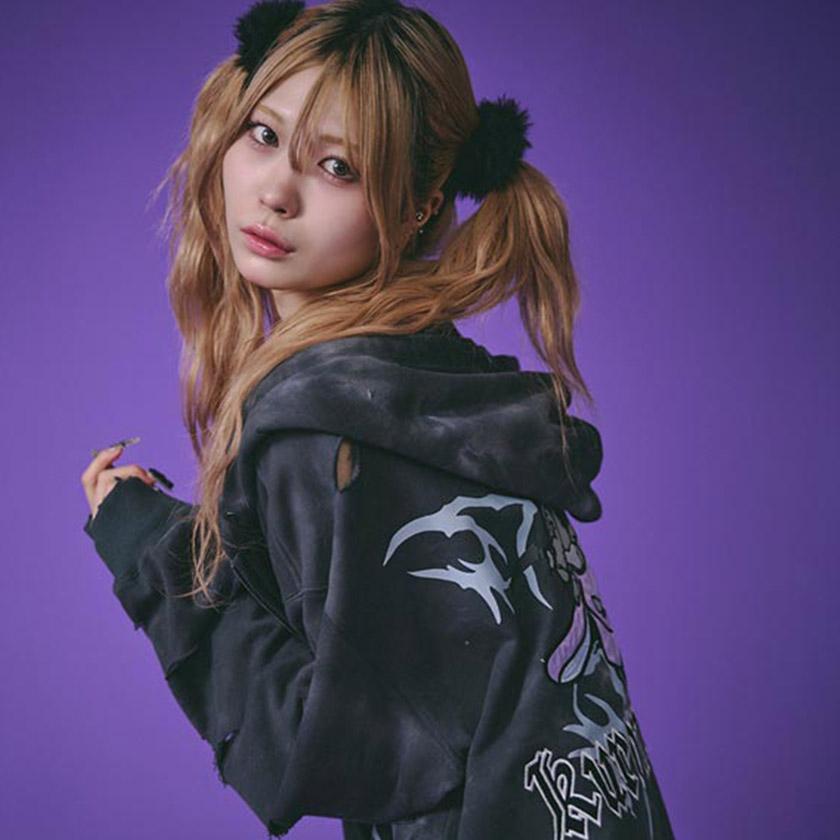 GALFY（ガルフィー） クロミ コラボ ジップパーカー スウェット