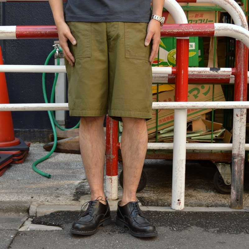 BUZZ RICKSON'S バズリクソンズ "BR51735" TROUSERS, MEN'S, COTTON SATEEN OLIVE GREEN QM SHADE 107, TYPE 1, CLASS SHORTS [ショーツ] | BUZZ RICKSON'S | 01