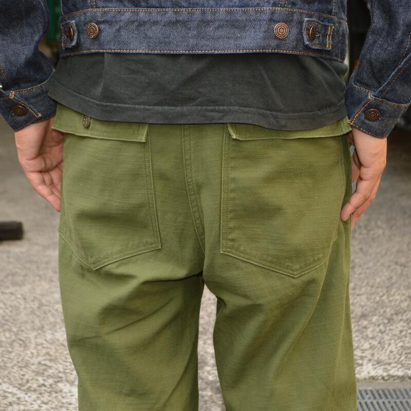 RESOLUTE（リゾルト） FAR EAST MANUFACTURING 