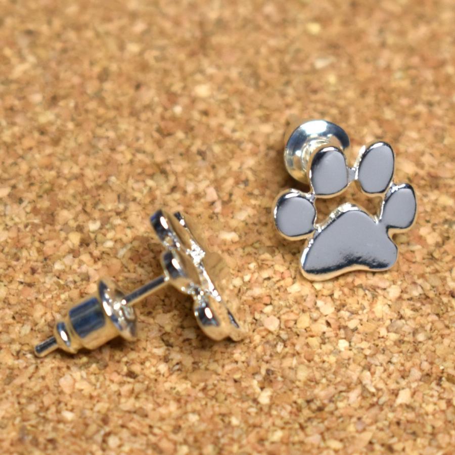 ピアス 肉球 デザイン 犬 猫 足型 足跡 アニマル キャット
