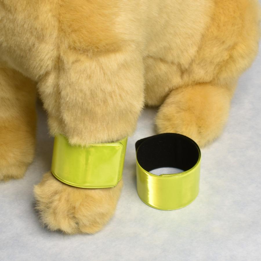 反射板 夜の散歩 ドッグ ペット 巻き付くリストバンド 犬の足 パッチンブレス 安全グッズ くるくるブレスレット 事故防止 Ref 01 Bears House ヤフー店 通販 Yahoo ショッピング