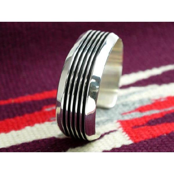 Indian Jewelry ナバホ 02-0299 フランシス・ジョーンズ作