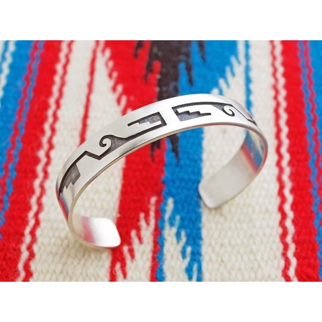 Indian Jewelry ホピ 22-0238 セドリック・クワニンヴァヤ（Cerdick 
