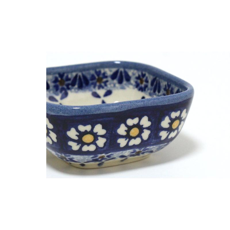 Ceramika Artystyczna WIZA 青と花柄の陶器食器セット Ceramika Artystyczna WIZA 青と花柄の陶器食器セット