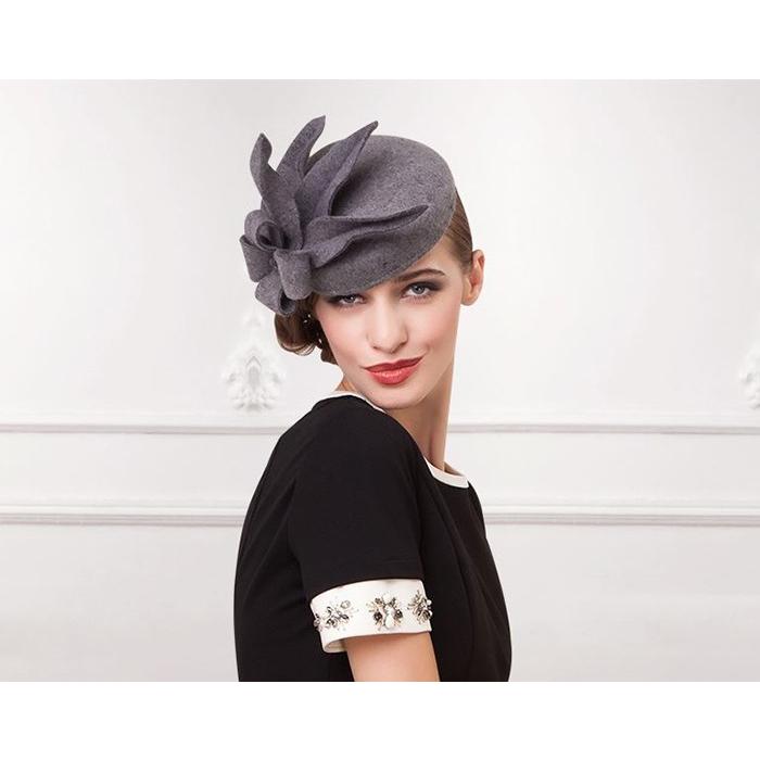 新品ダーメDa-Meカクテルハットトークハットグレーブラック水玉ドットリボン高級 楽天市場】トーク帽（柄ドット・水玉）の通販