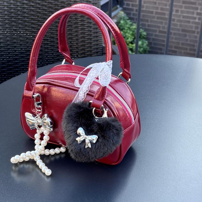 韓国 キーホルダー キーリング lattencos ラテアンドコス 新大久保から