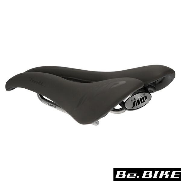 極美品！　SELLE SMP HELL サドル Selle SMP サドル 自転車 SELLE SMP HELL ヘル 穴あきサドル お尻痛く