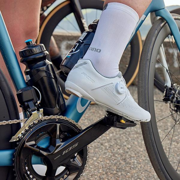 【新品】SHIMANO RC3 ロード用サイズ40(25、2cm) シマノ RC3 SH-RC300 ワイドサイズ SPD-SL シューズ