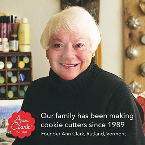 Ann Clark Cookie Cutters 列車 鉄道 クッキー型3個セット 機関車 乗務員車 踏切サイン レシピ小冊子付き Beckshop 通販 Yahoo ショッピング