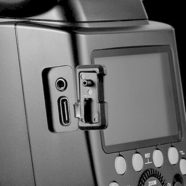GODOX TT685IIC カメラフラッシュ 対応機種5DMarkII 70D R 6D 7D GODOX TT685IIC カメラフラッシュ 対応機種5DMarkII 70D R 6D 7D