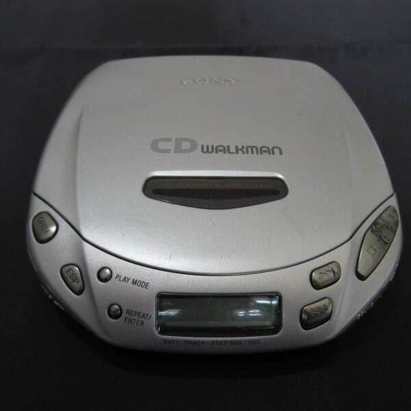 Sony Interactive Entertainment SONY CD WALKMAN D-E404 : BECKSHOP
