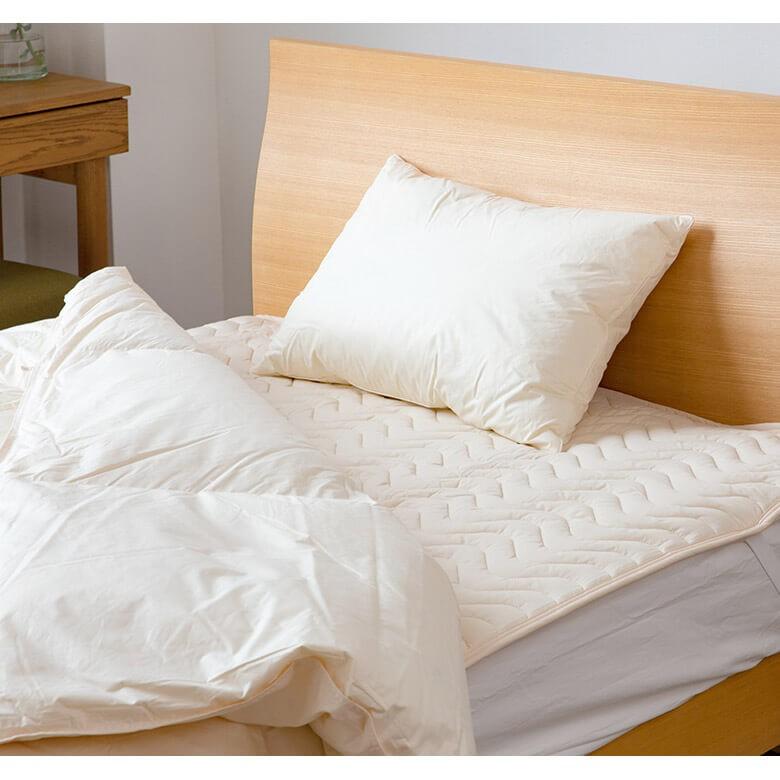 寝具セット セミダブル 3点 ベッド用 寝具3点セット 羽毛布団 掛け布団 (170×210cm) 洗えるベッドパッド (120×200cm) フェザー枕 まくら (43×63cm) |  | 03