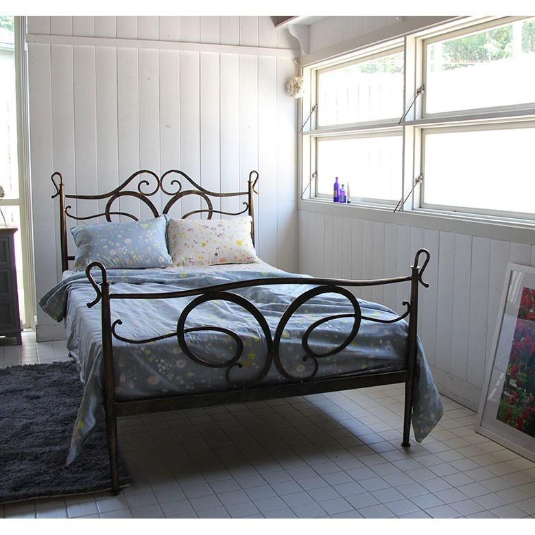 アンティーク風ベッド　パピヨン　セミダブルサイズ アンティーク風ベッド パピヨン セミダブルサイズ ベッド セミダブル