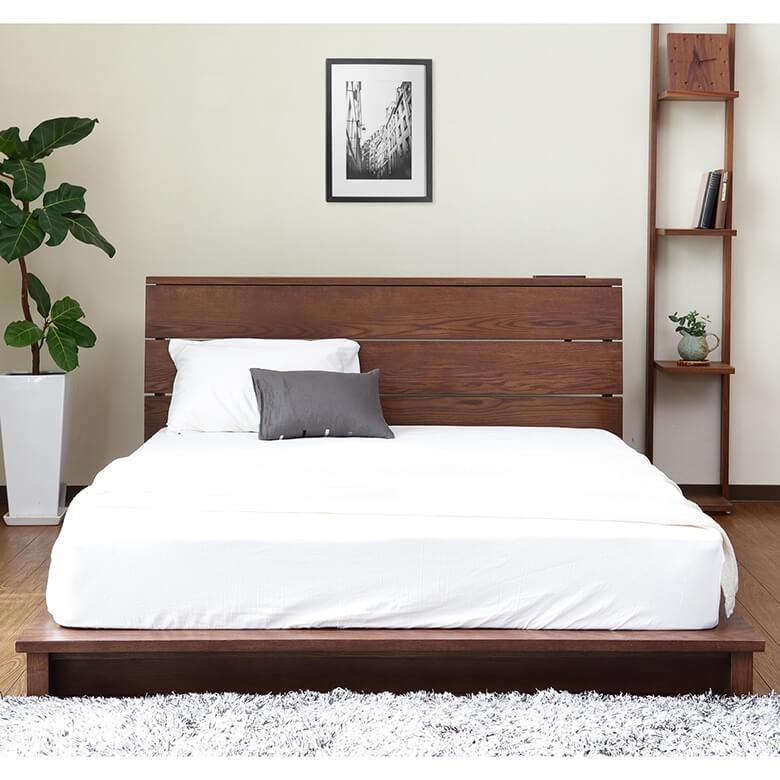 ベッド クイーン 木製 無垢材 国産 コンセント付 USBポート付