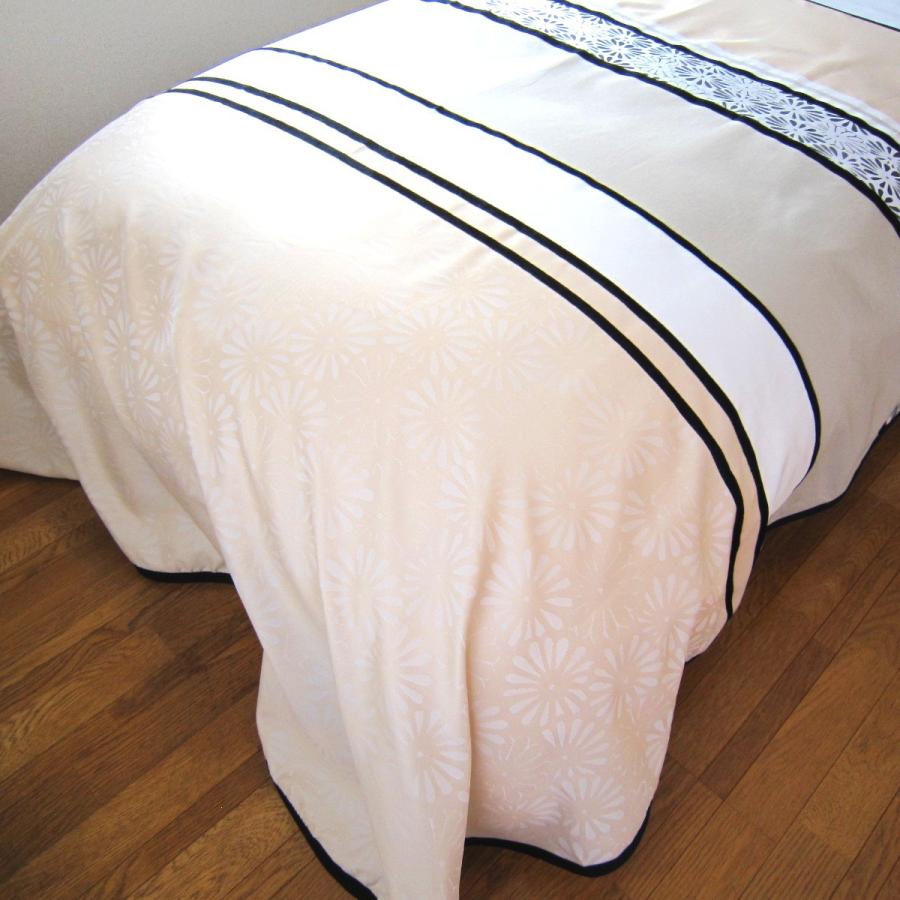 ベッドスプレッド エスピネラ ベージュ クイーン 250×270cm 1.3kg/スペイン製/日本仕様/ジャガード織/280ｃｍ超広幅デザイン生地 ベッドカバーの画像