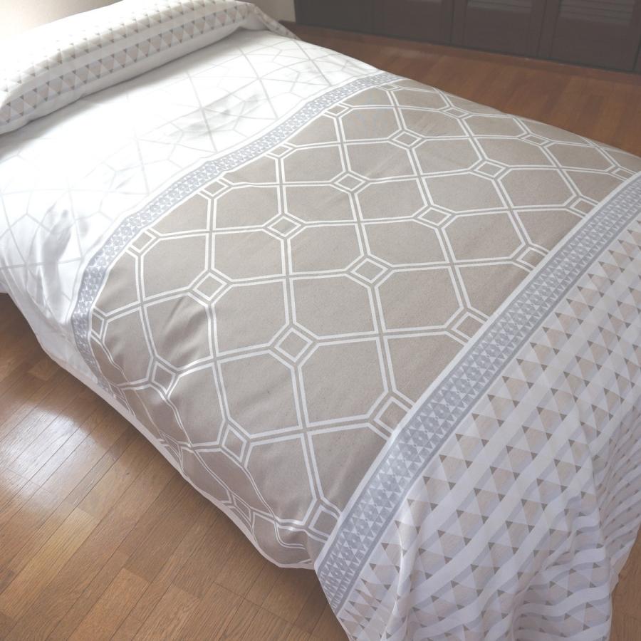 ベッドスプレッド カレン ベージュ クイーン 250×270cm 2.0kg/スペイン製/日本仕様/ジャガード織/280ｃｍ超広幅デザイン生地 ベッドカバーの画像