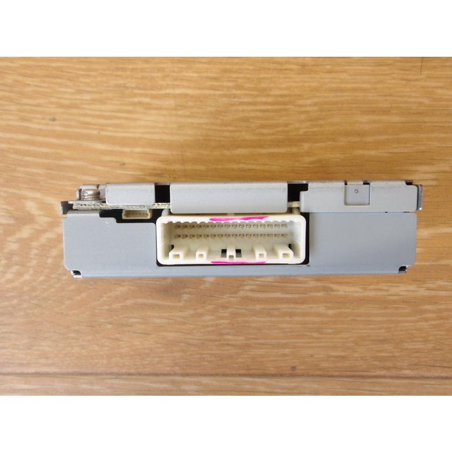 R2 スカイライン RV37 アクティブノイズコントロール/アクティブノイズコンピューター |  | 03