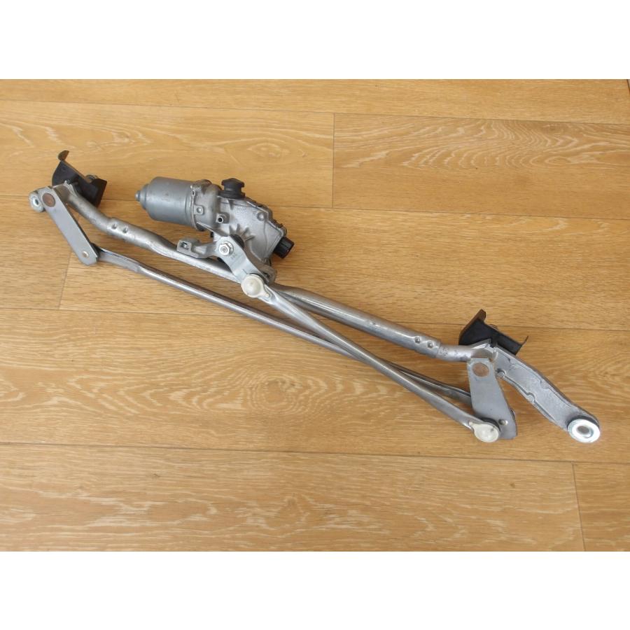 H26 ８６ ZN6 フロントワイパーモーター/Fワイパーモーター |  | 02