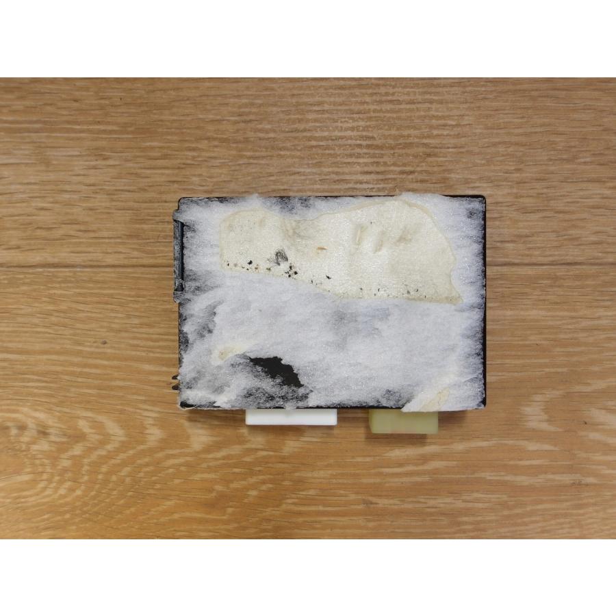 H19 クラウンマジェスタ UZS186 リモートスタート受信機/コンピューター |  | 02