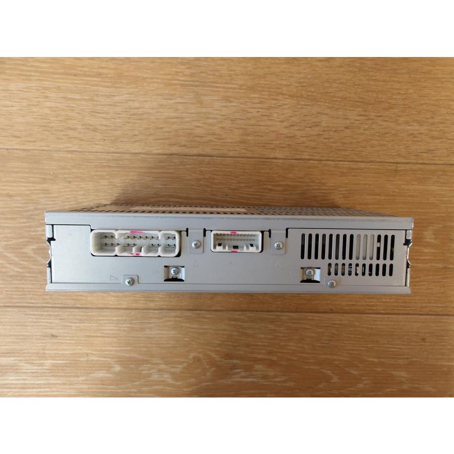 H19 クラウンマジェスタ UZS186 オーディオアンプ/オーディオアンプリファイア |  | 03