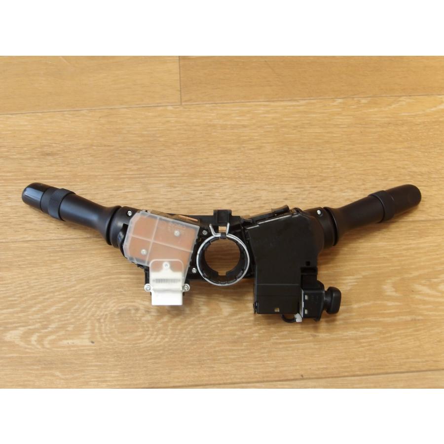 H19 クラウンマジェスタ UZS186 コンビネーションスイッチ/コンビスイッチ/ディマースイッチ |  | 04