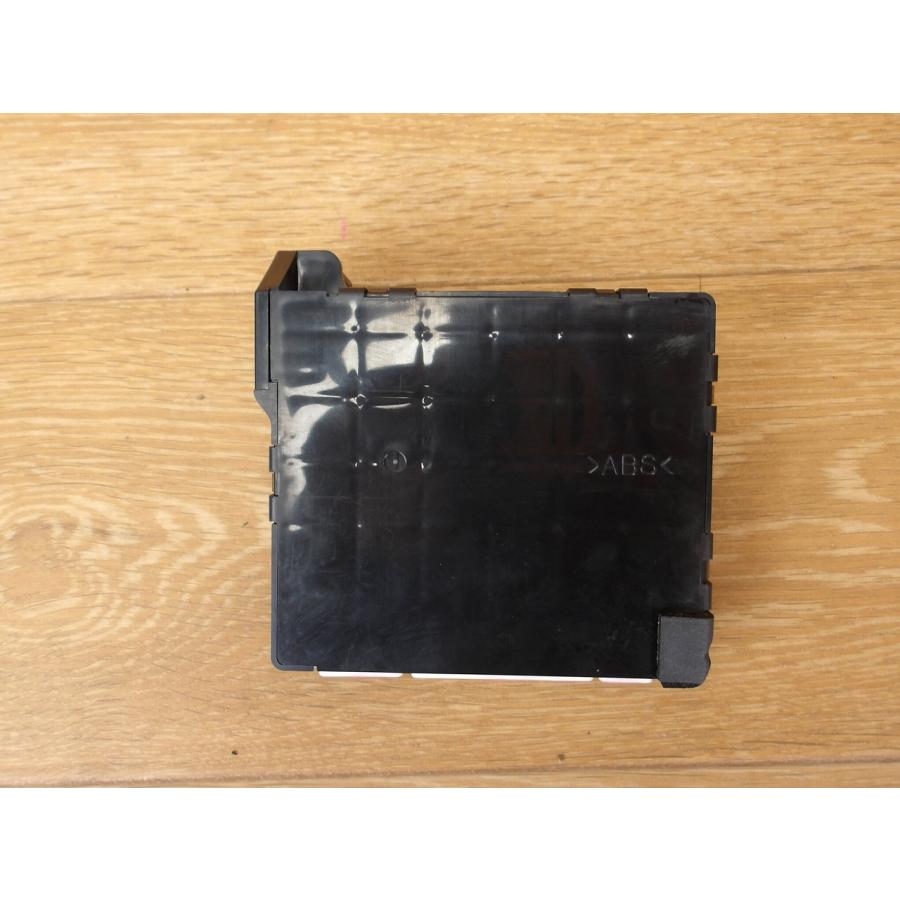 H19 クラウンマジェスタ UZS186 エアコンアンプ/ACアンプ/A/Cアンプリファイア |  | 01