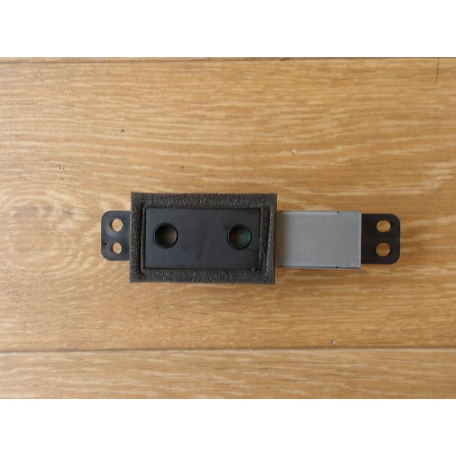 H29 オデッセイ RC1 イオンジェネレーター |  | 04