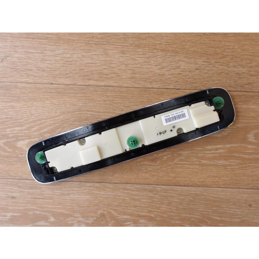 H29 オデッセイ RC1 リア用　エアコンパネル/ACパネル/ACスイッチ/エアコン操作パネル |  | 02