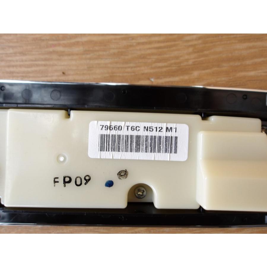 H29 オデッセイ RC1 リア用　エアコンパネル/ACパネル/ACスイッチ/エアコン操作パネル |  | 03