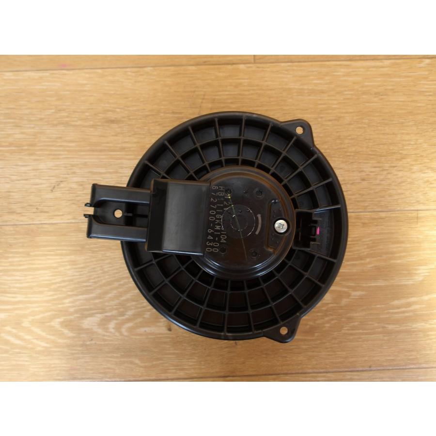 H27 アテンザ GJ2FP ヒーターモーター/ブロアファン |  | 03