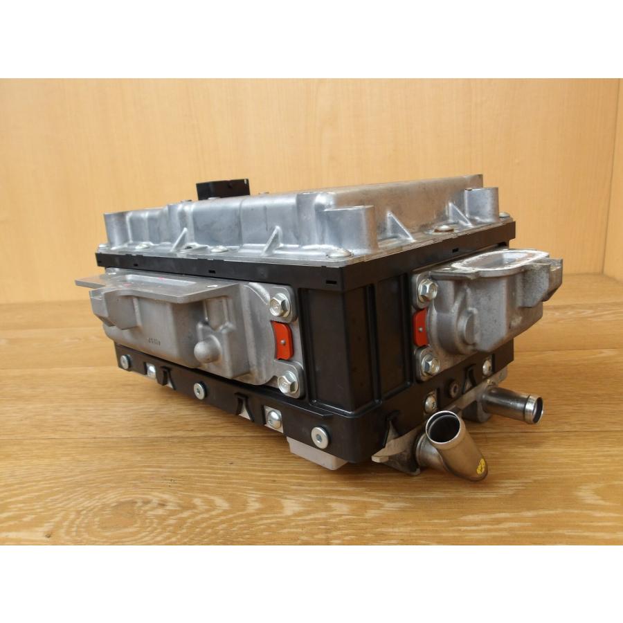 H27 スカイライン HV37 HVインバーター/ハイブリッドインバーター |  | 04