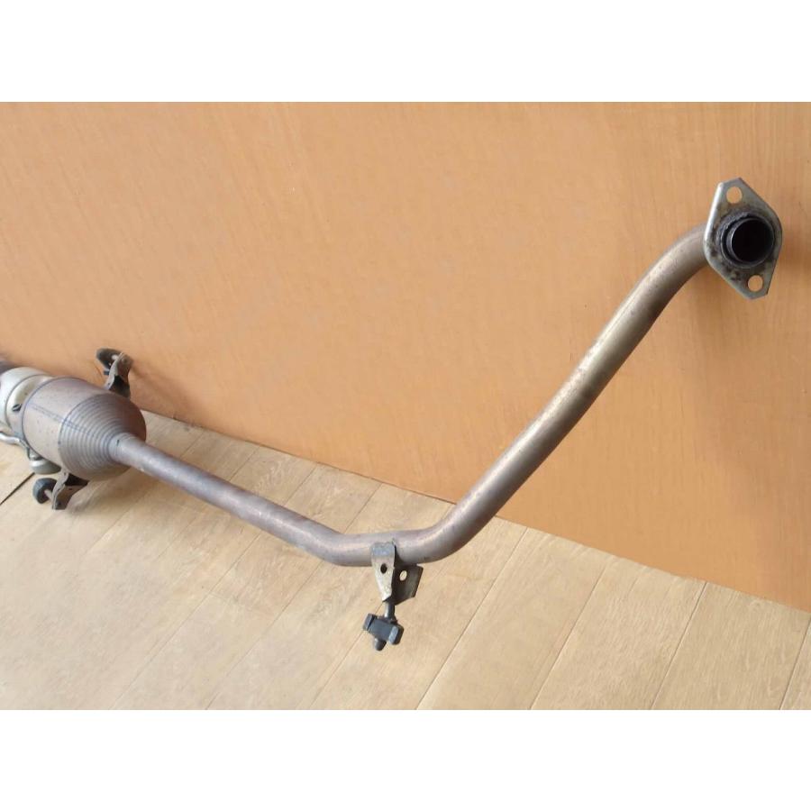 H21 プリウス ZVW30 2WD フロントマフラー/Fマフラー/エキゾーストパイプフロント |  | 02