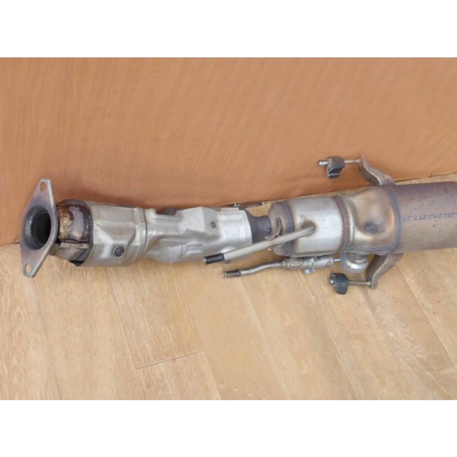 H21 プリウス ZVW30 2WD フロントマフラー/Fマフラー/エキゾーストパイプフロント |  | 03