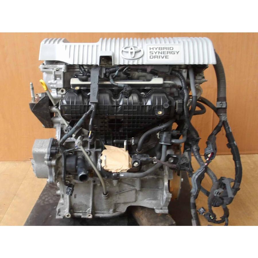 【要コア返却;着払送状同封】H21 プリウス ZVW30 2ZRFXE エンジン本体 |  | 04