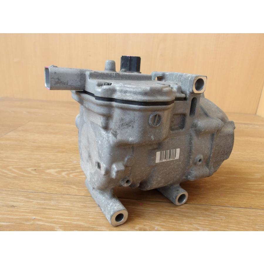 H21 プリウス ZVW30 エアコンコンプレッサー/ACコンプレッサー |  | 04