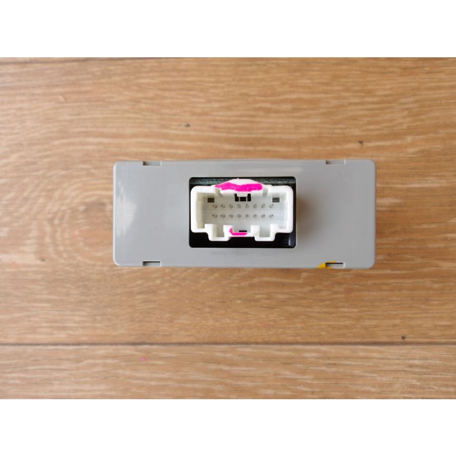 H19 デリカＤ：５ CV5W 4WDコンピューター/4WDコントロールユニット |  | 03