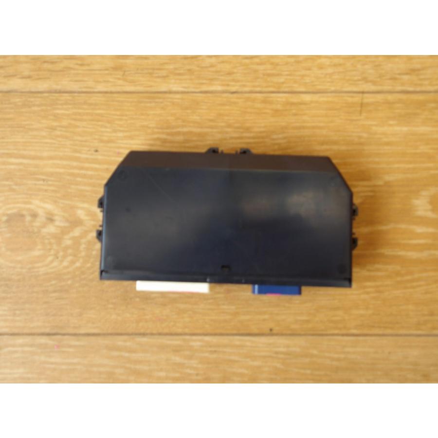 H19 デリカＤ：５ CV5W 左スライドドアコントロールコンピューター |  | 02