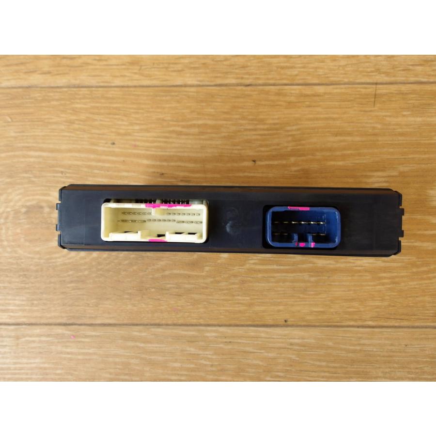 H19 デリカＤ：５ CV5W 左スライドドアコントロールコンピューター |  | 03