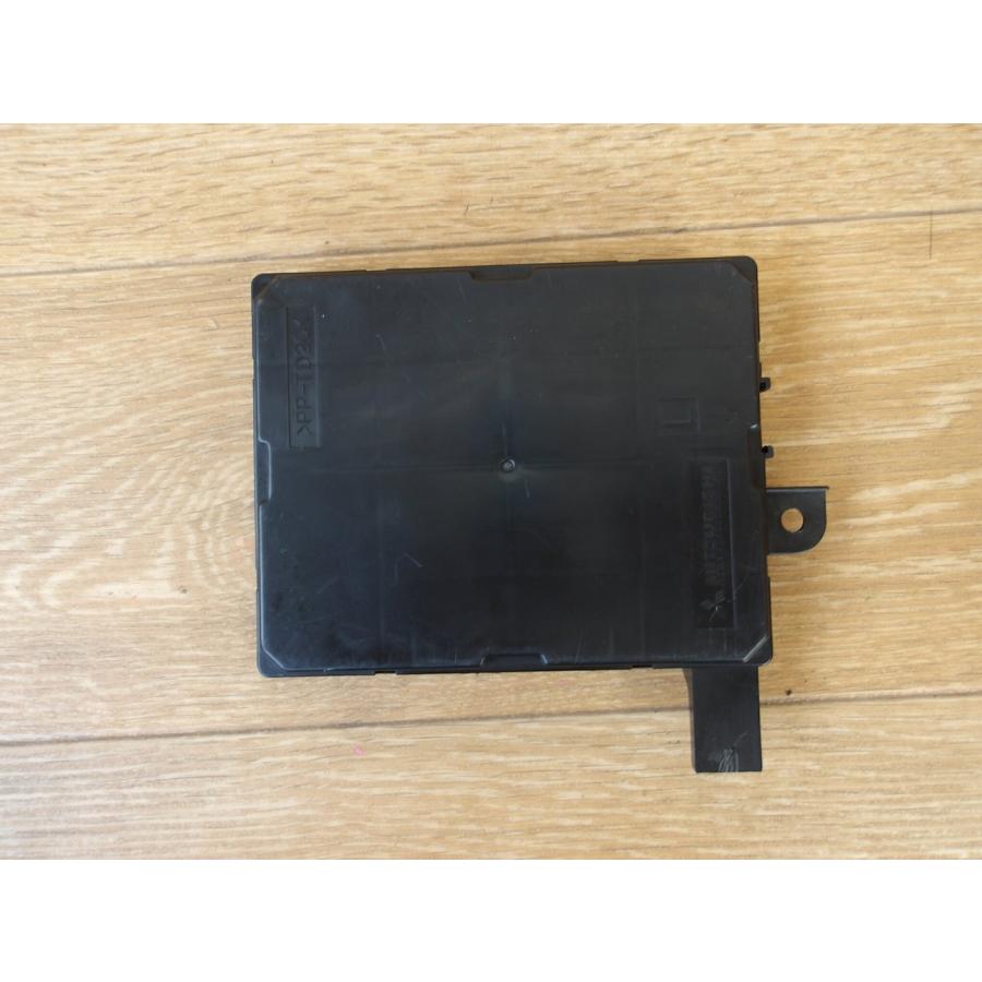 H19 デリカＤ：５ CV5W エアコンアンプ/ACアンプ/A/Cアンプリファイア |  | 02