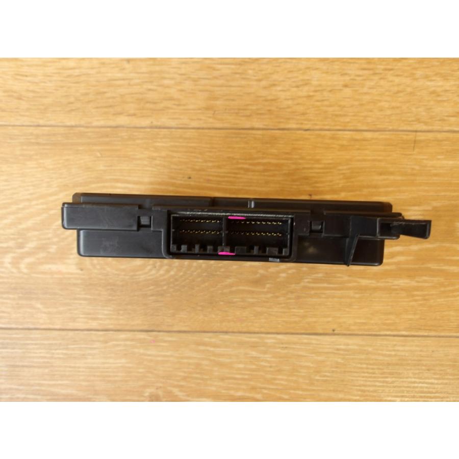 H19 デリカＤ：５ CV5W エアコンアンプ/ACアンプ/A/Cアンプリファイア |  | 03