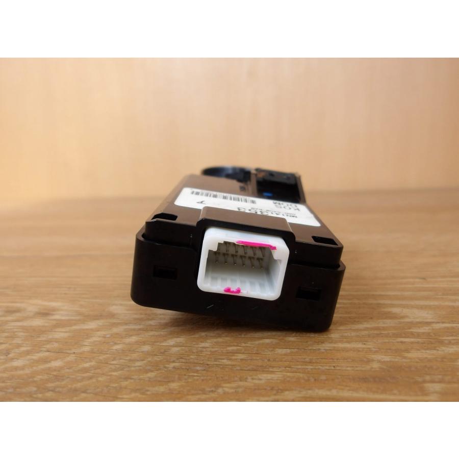 H19 デリカＤ：５ CV5W キーレスレシーバー/コンピューター |  | 04