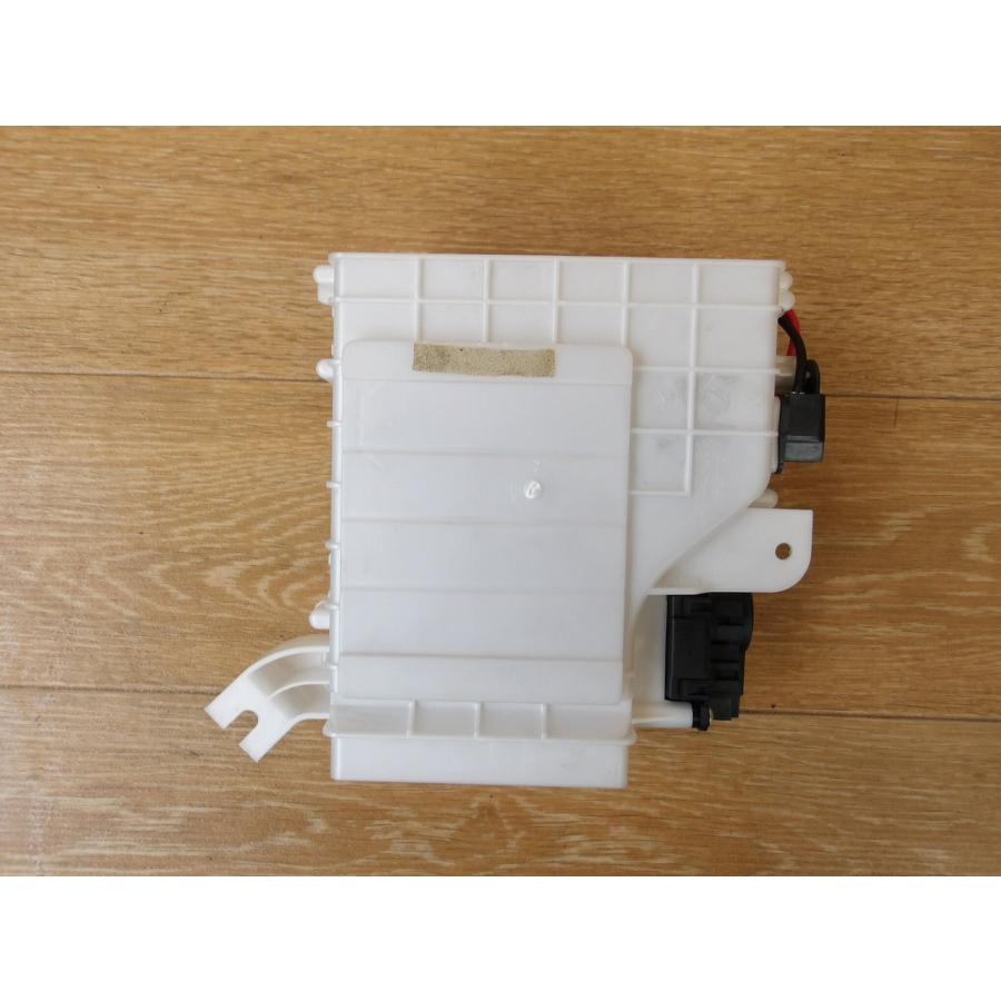 H19 デリカＤ：５ CV5W リアヒーターユニット/ヒーターコン |  | 02